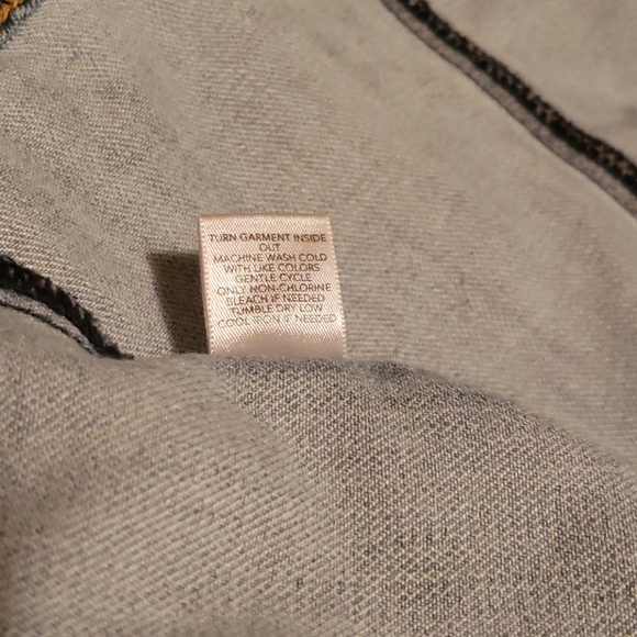 Jacket - Picture 3 of 5